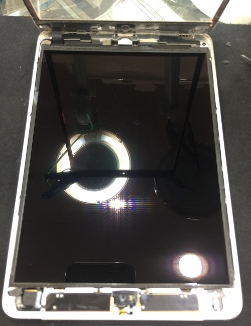 iPad mini2液晶故障